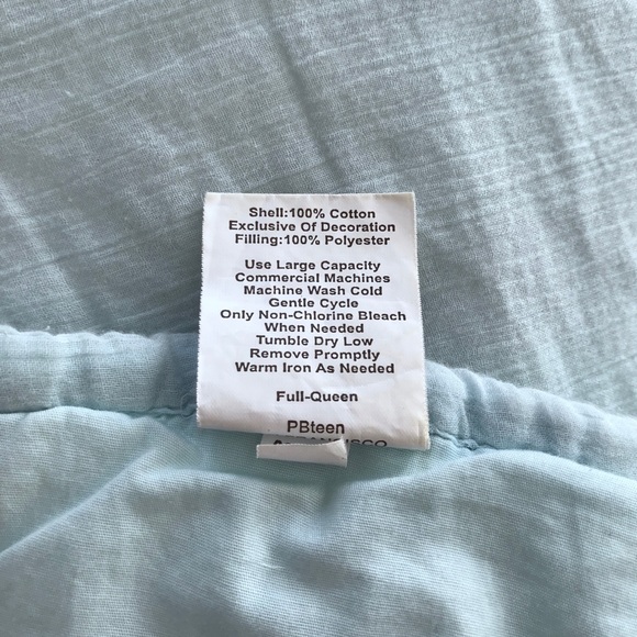 PB Teen Crinkle Puff Quilt - Picture 2 of 2